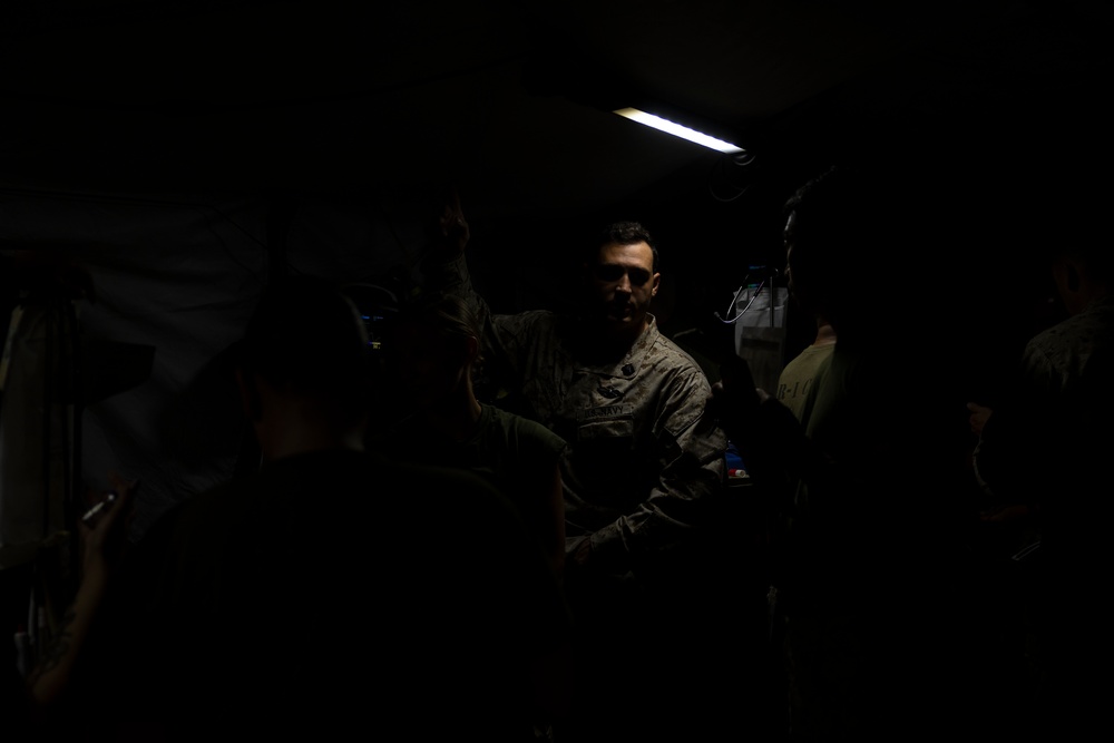 11th MEU Sailors demonstrate medical procedures during RUT