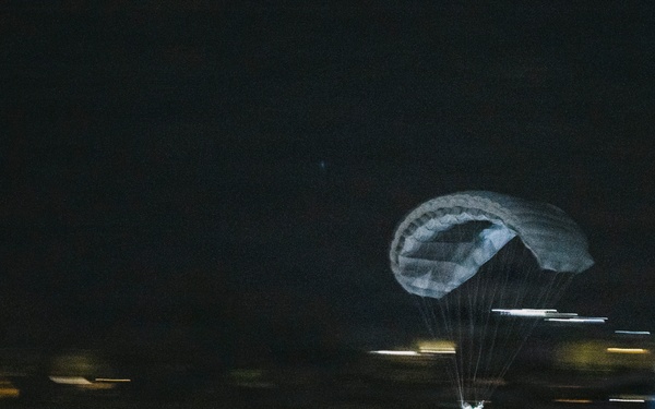 11th MEU Maritime Raid Force Conducts Military Free Fall