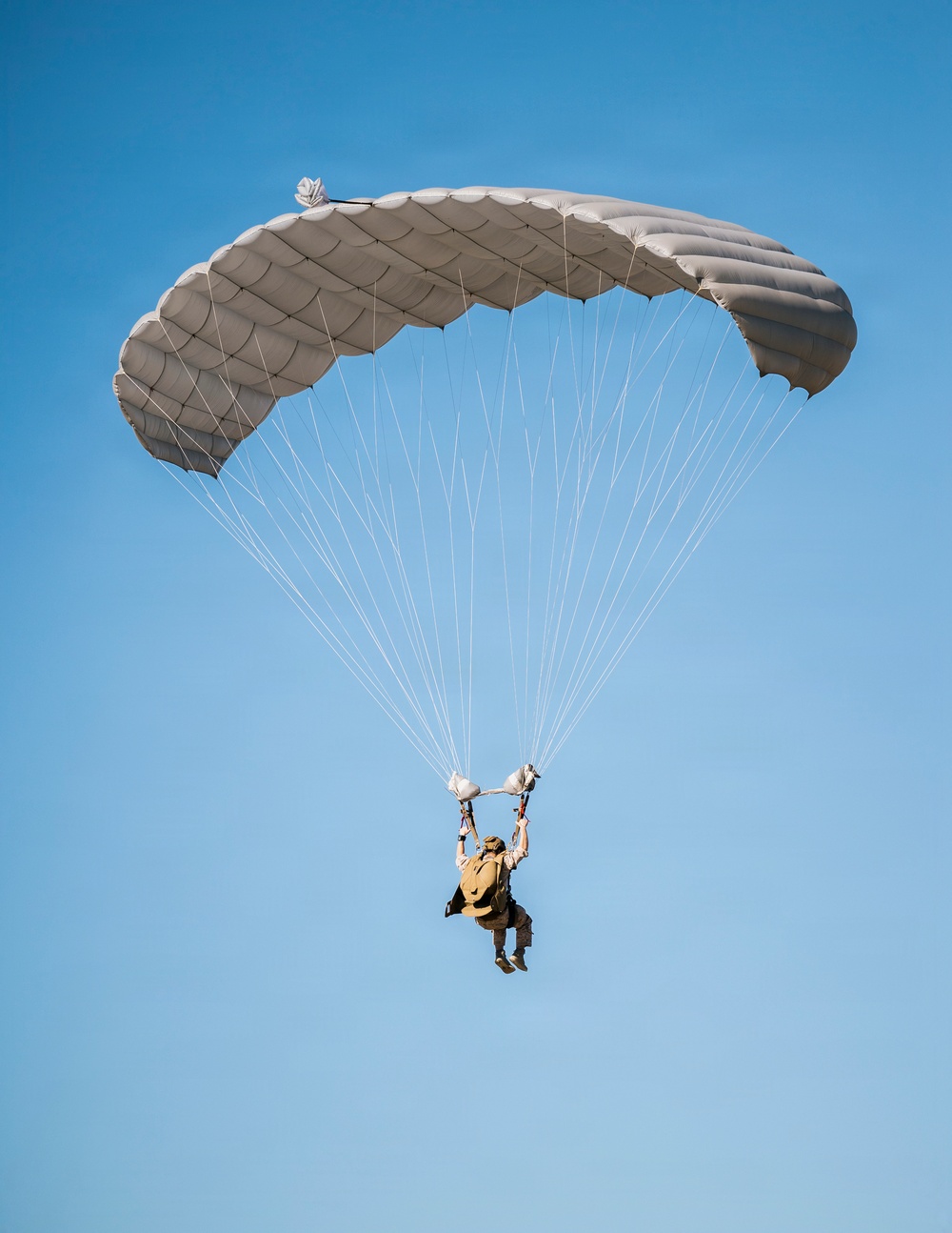 11th MEU Maritime Raid Force Conducts Military Free Fall