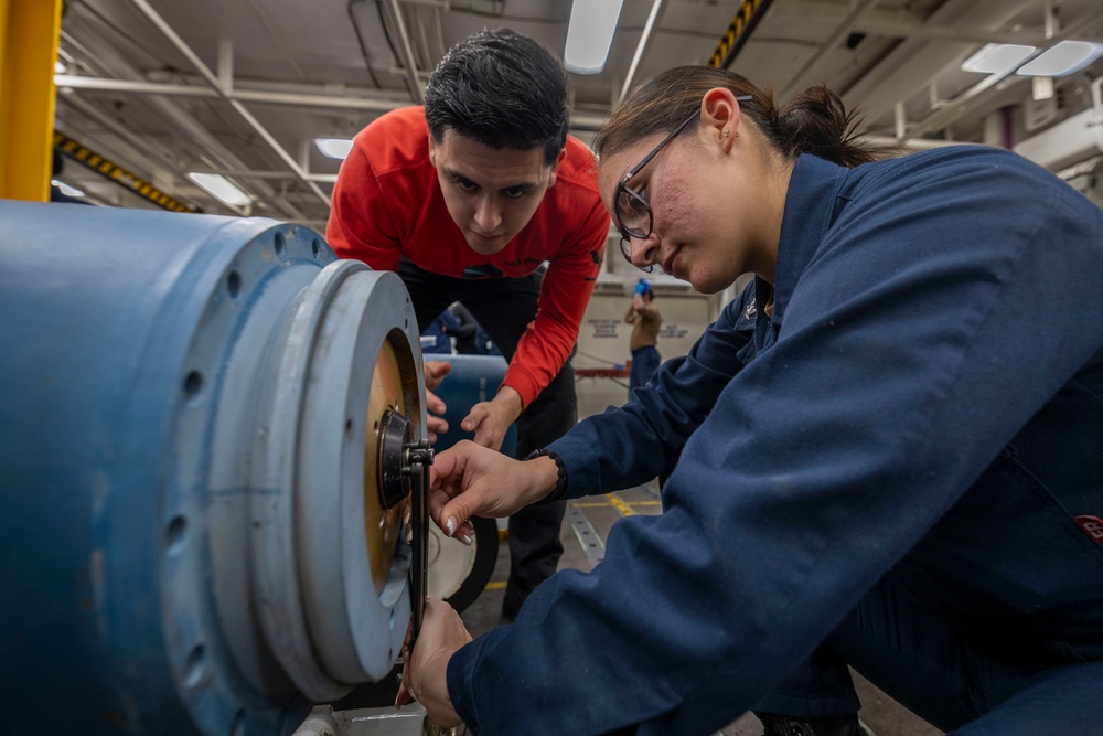 Daily Operations Aboard USS George H.W. Bush (CVN 77)