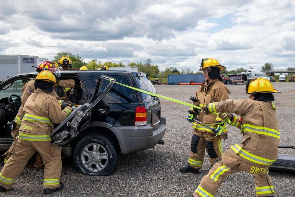 180FW Fire Protection Conduct Vehicle Extraction