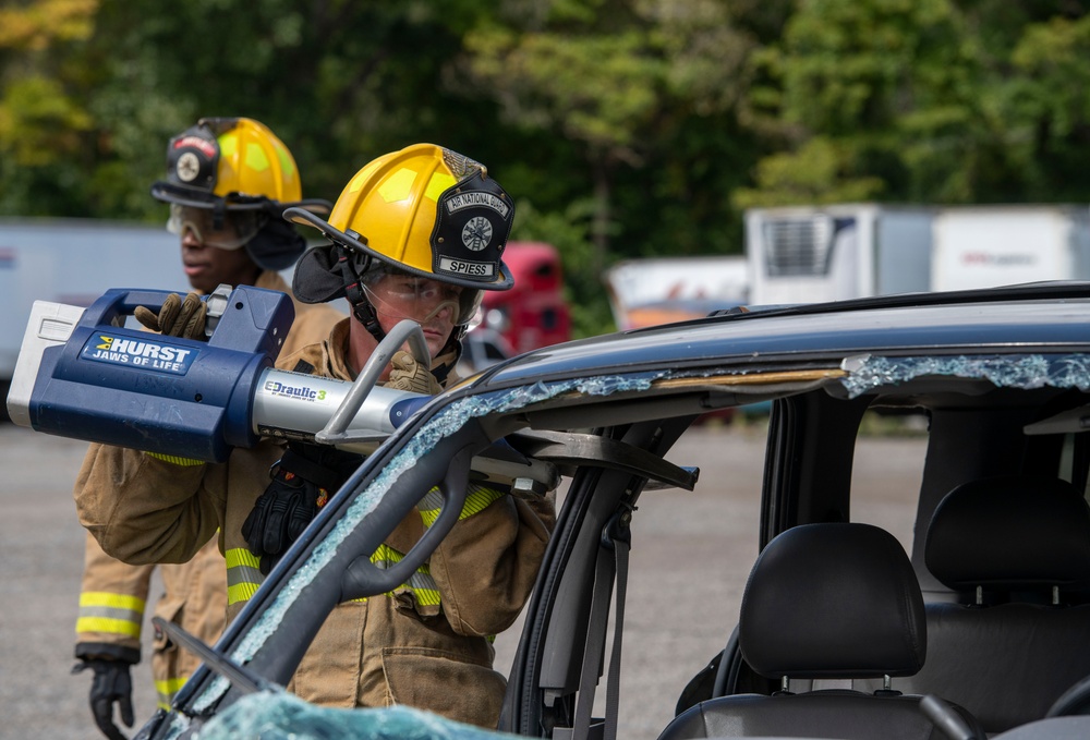 180FW Fire Protection Conduct Vehicle Extraction