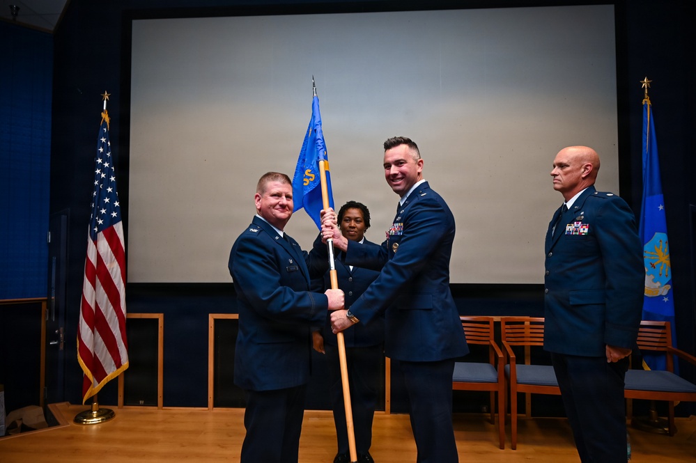 Lt. Col. Lawrence Assumes Command of the 433rd Force Support Squadron