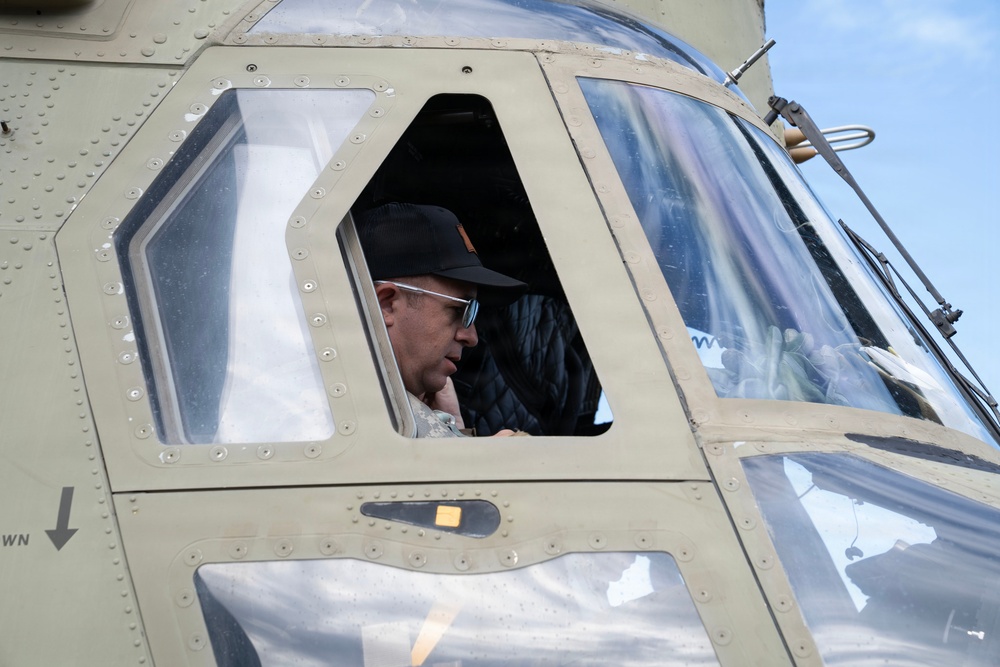 Joint Task Force-Bravo 1-228 Aviation Regiment transport Food and Water to Little London, Jamaica