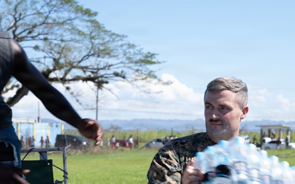 Joint Task Force-Bravo 1-228 Aviation Regiment transport Food and Water to Little London, Jamaica