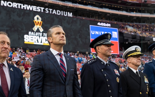 POTUS, SW Attend Washington Commanders Salute to Service Game