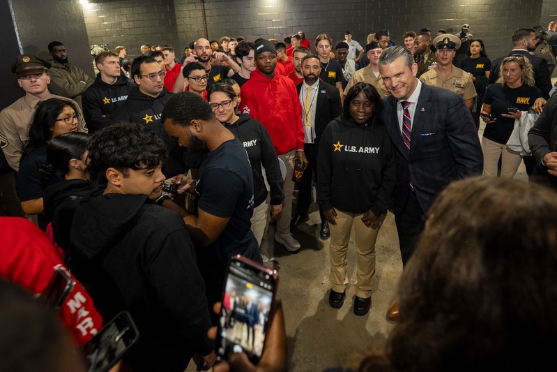 POTUS, SW Attend Washington Commanders Salute to Service Game