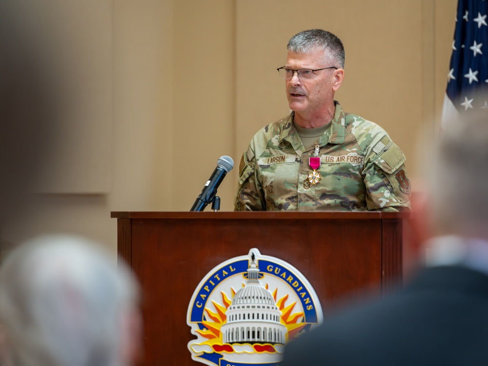 DC Air National Guard transitions Command Chief