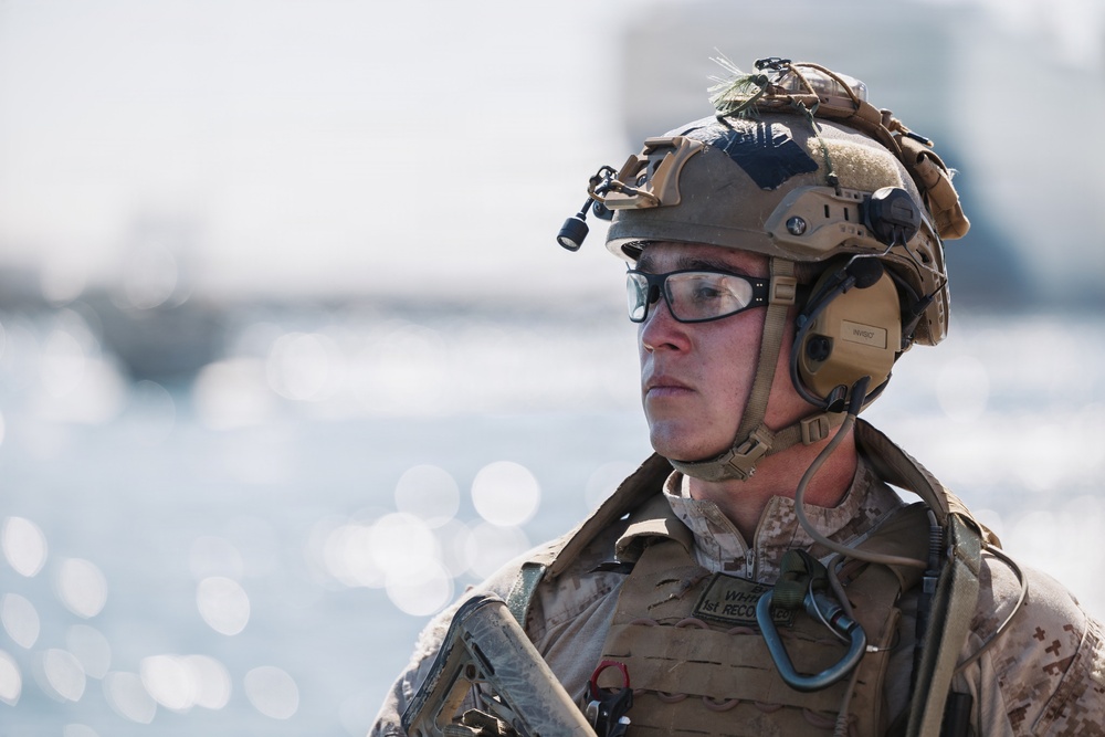 11th MEU Maritime Raid Force Conducts Maritime Interoperability Training