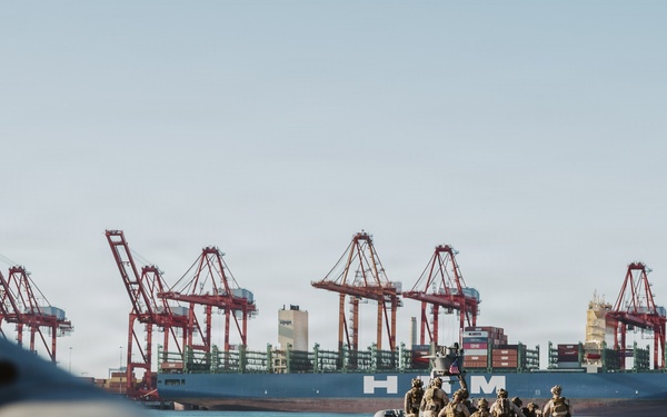 11th MEU Maritime Raid Force Conducts Maritime Interoperability Training