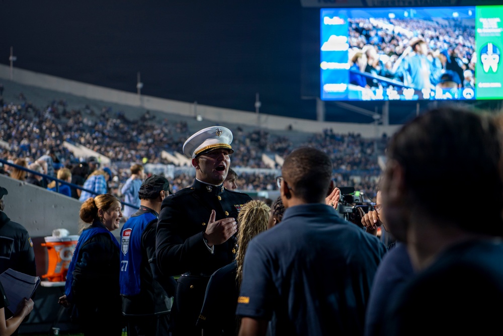 Future Service Members Prepare to Recite the Oath of Enlistment