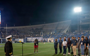 Future Service Members Prepare to Recite the Oath of Enlistment