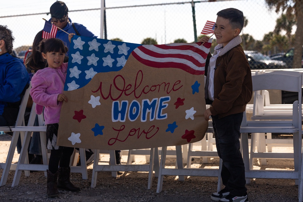 USS St. Louis (LCS 19) Returns to Naval Station (NAVSTA) Mayport