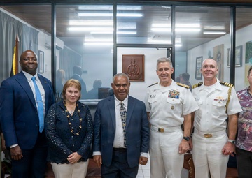 Adm. Steve Koehler, commander, U.S. Pacific Fleet, visits Vanuatu