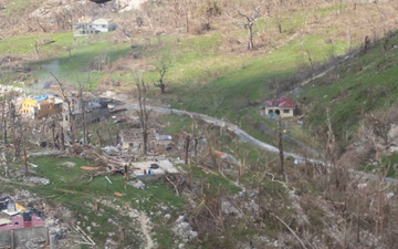22nd MEU and JTF-Bravo Deliver Shelter materials in Jamaica