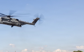 22nd MEU(SOC) | JTF-B Delivers Food and Water