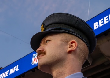 UK personnel attend Salute to Service observations