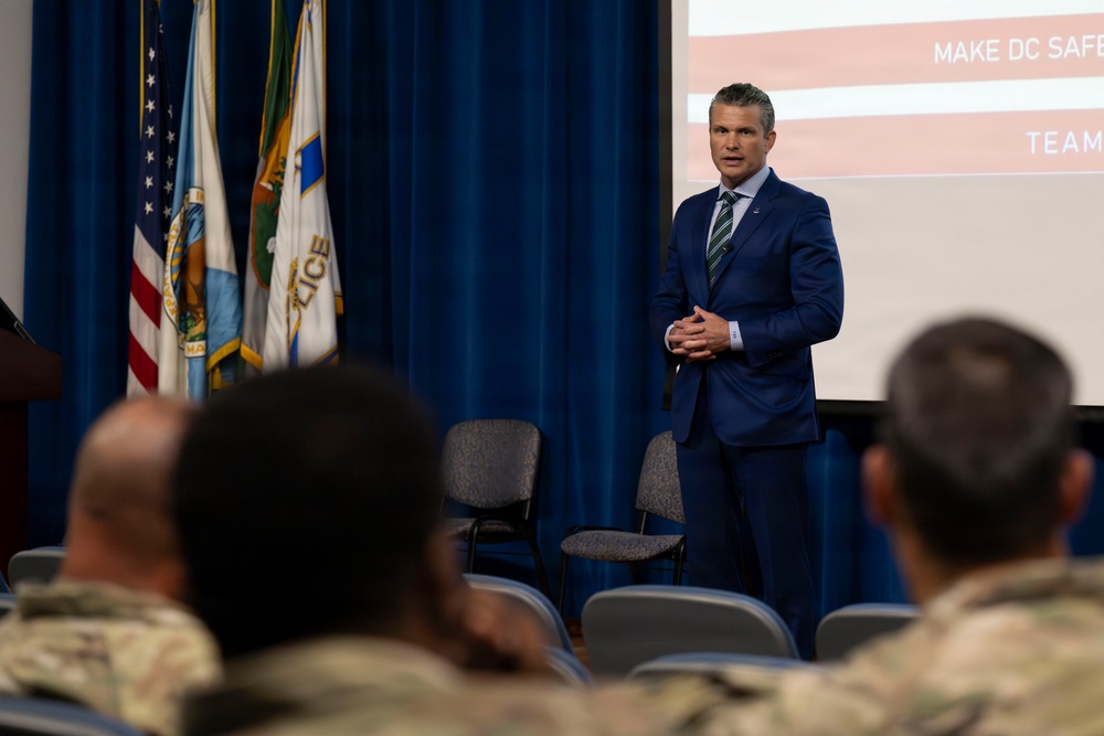 Sec War Visits U.S. Park Police H.Q.