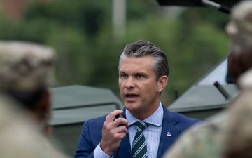 Sec War Visits U.S. Park Police H.Q.