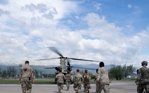 Joint Task Force-Bravo Load Shelter Supplies into CH-47 Chinook