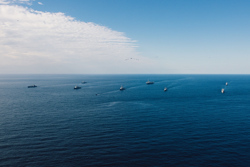 George Washington Carrier Strike Group Conducts Carrier Strike Group Exercise with ROK Navy