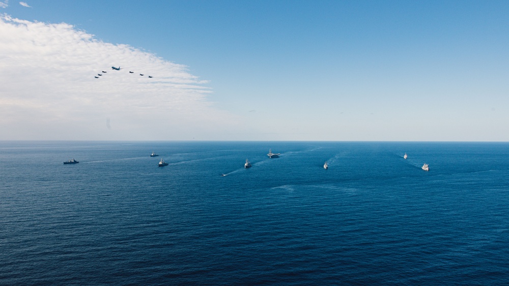 George Washington Carrier Strike Group Conducts Carrier Strike Group Exercise with ROK Navy