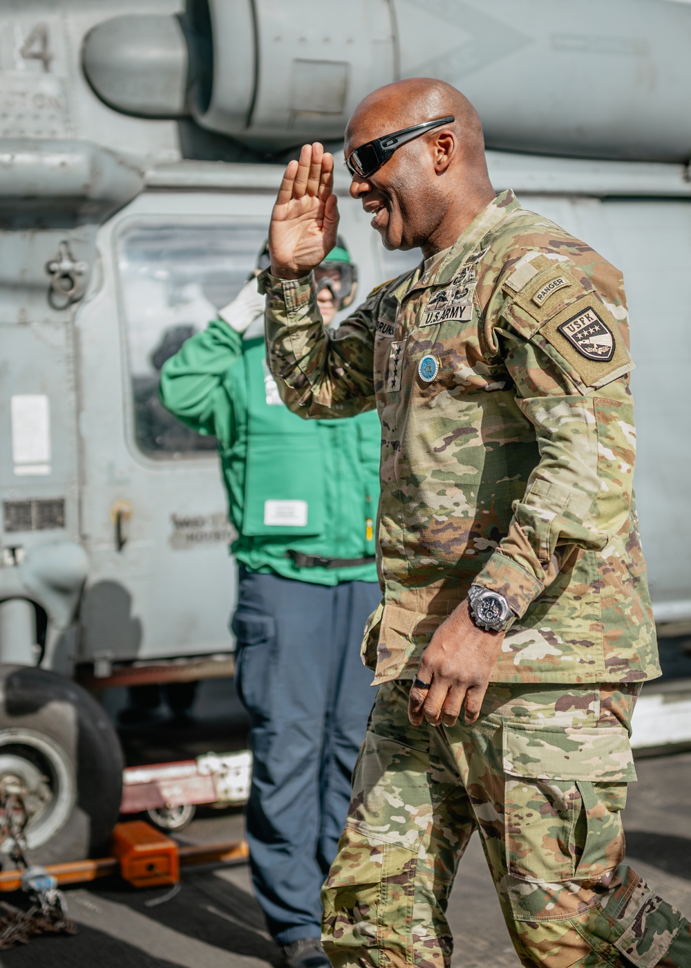 George Washington Carrier Strike Group Conducts Carrier Strike Group Exercise with ROK Navy/George Washington Hosts U.S. Forces Korea