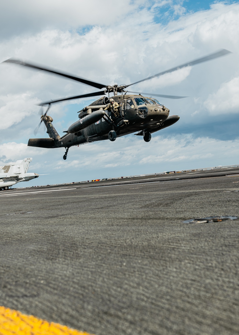 George Washington Carrier Strike Group Conducts Carrier Strike Group Exercise with ROK Navy/George Washington Hosts U.S. Forces Korea