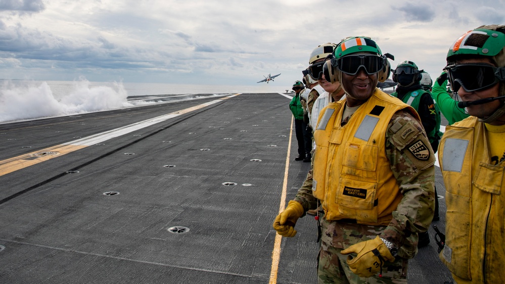 George Washington Carrier Strike Group Conducts Carrier Strike Group Exercise with ROK Navy/George Washington Hosts U.S. Forces Korea
