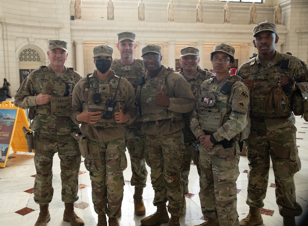 Chief Warrant Officer of the Army Aaron H. Anderson visits Soldiers on D.C. Safe and Beautiful mission