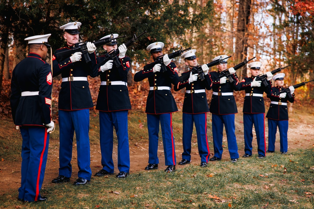U.S. Marines conduct wreath laying ceremony honoring the seventh Sergeant Major of the Marine Corps
