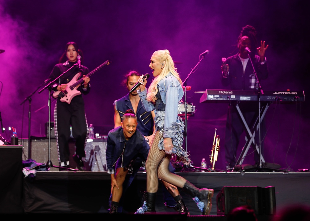 Gwen Stefani Performs at NAVSTA Norfolk’s 2025 Operation MWR Concert