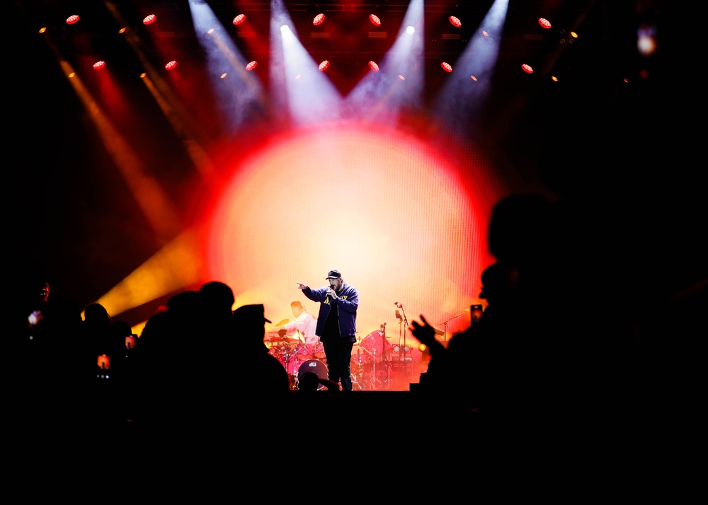 Jelly Roll Performs at NAVSTA Norfolk’s 2025 Operation MWR Concert