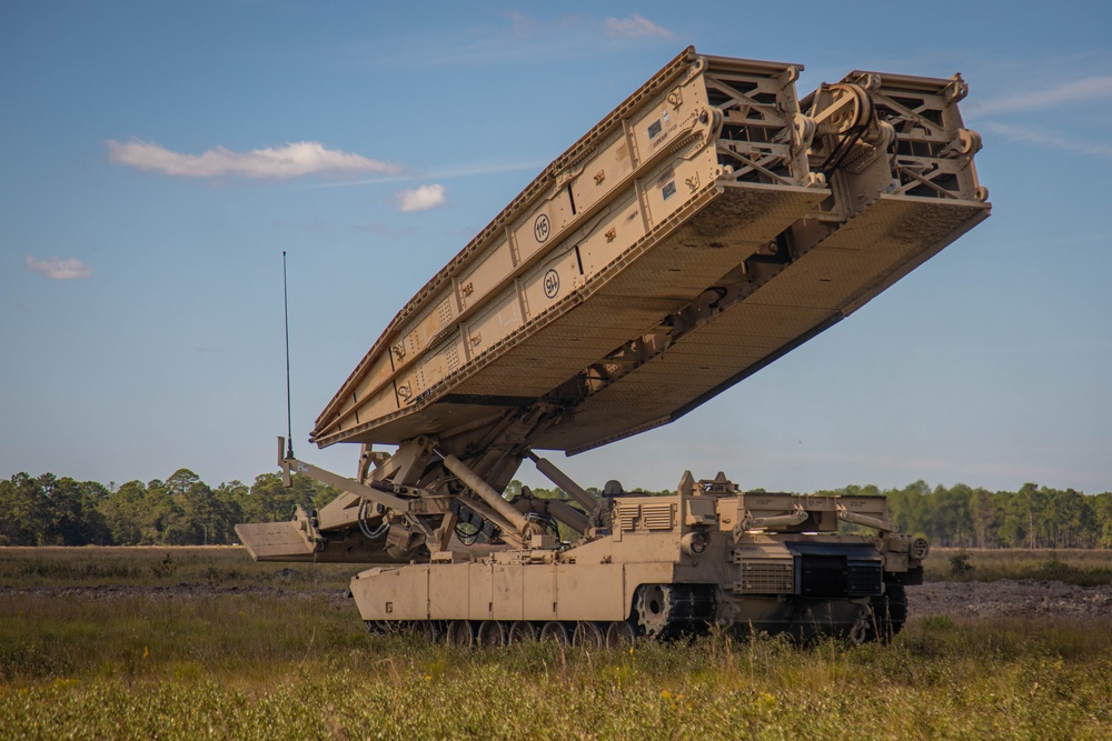 9th Brigade Engineer Battalion conducts qualification table V