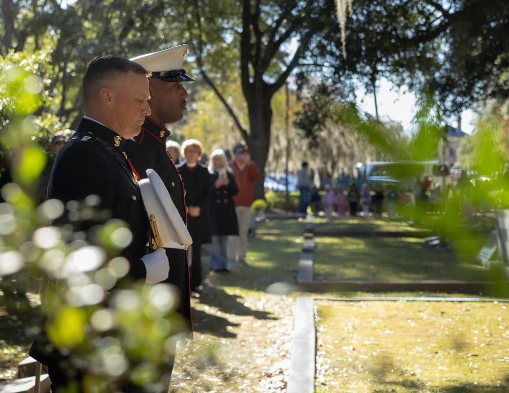 Marines Honor Former Commandant with Wreath Laying
