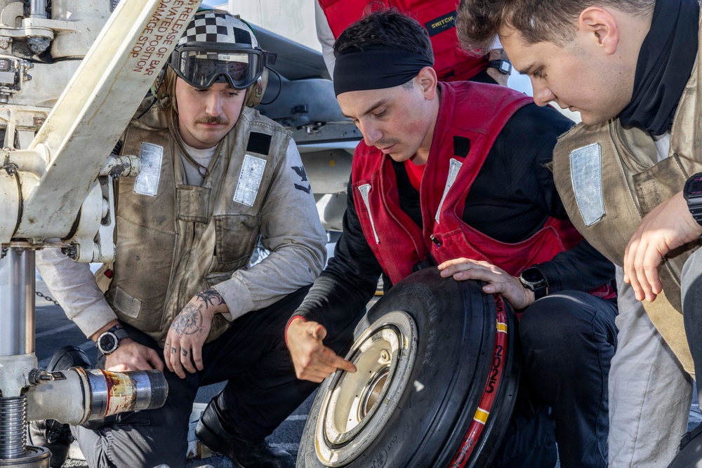 VFA-87 Routine Maintenance