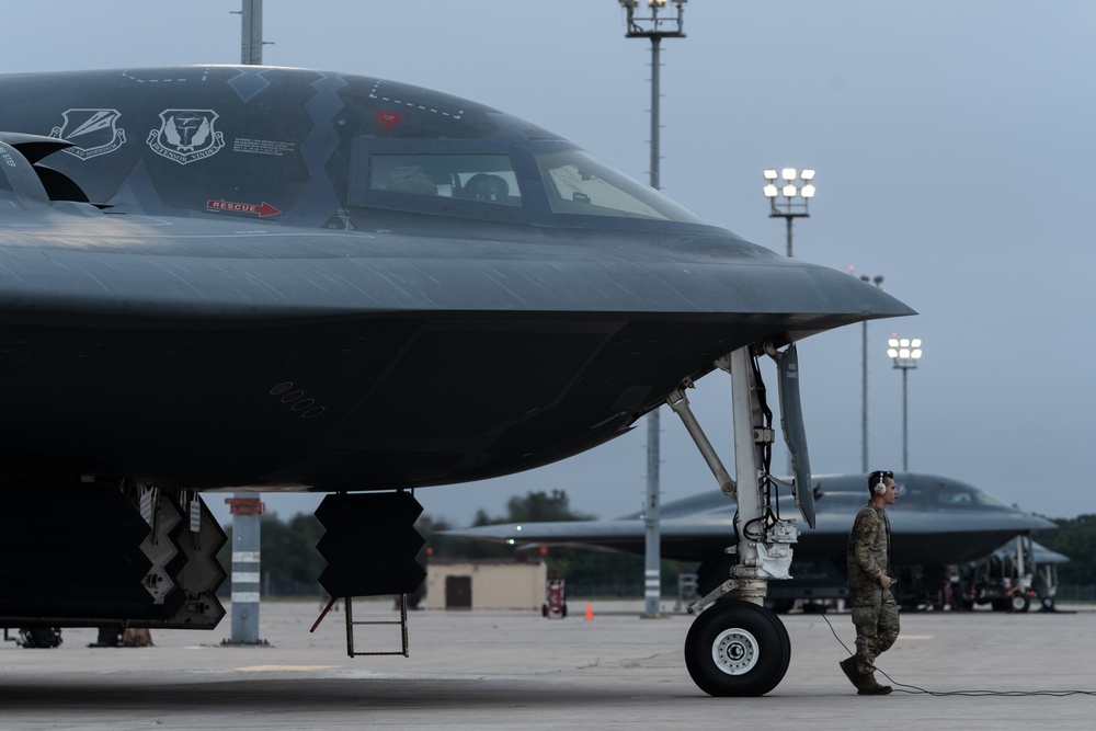 ‘Crew Chief of the Year’ awarded with B-2 Spirit flight