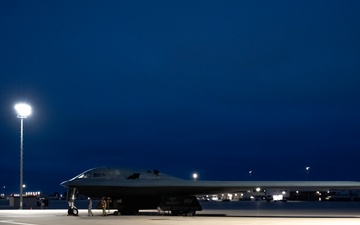 ‘Crew Chief of the Year’ awarded with B-2 Spirit flight