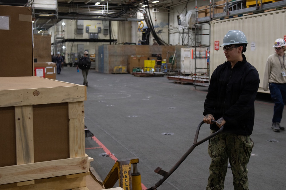 Ronald Reagan Sailors Stay Reagan Ready