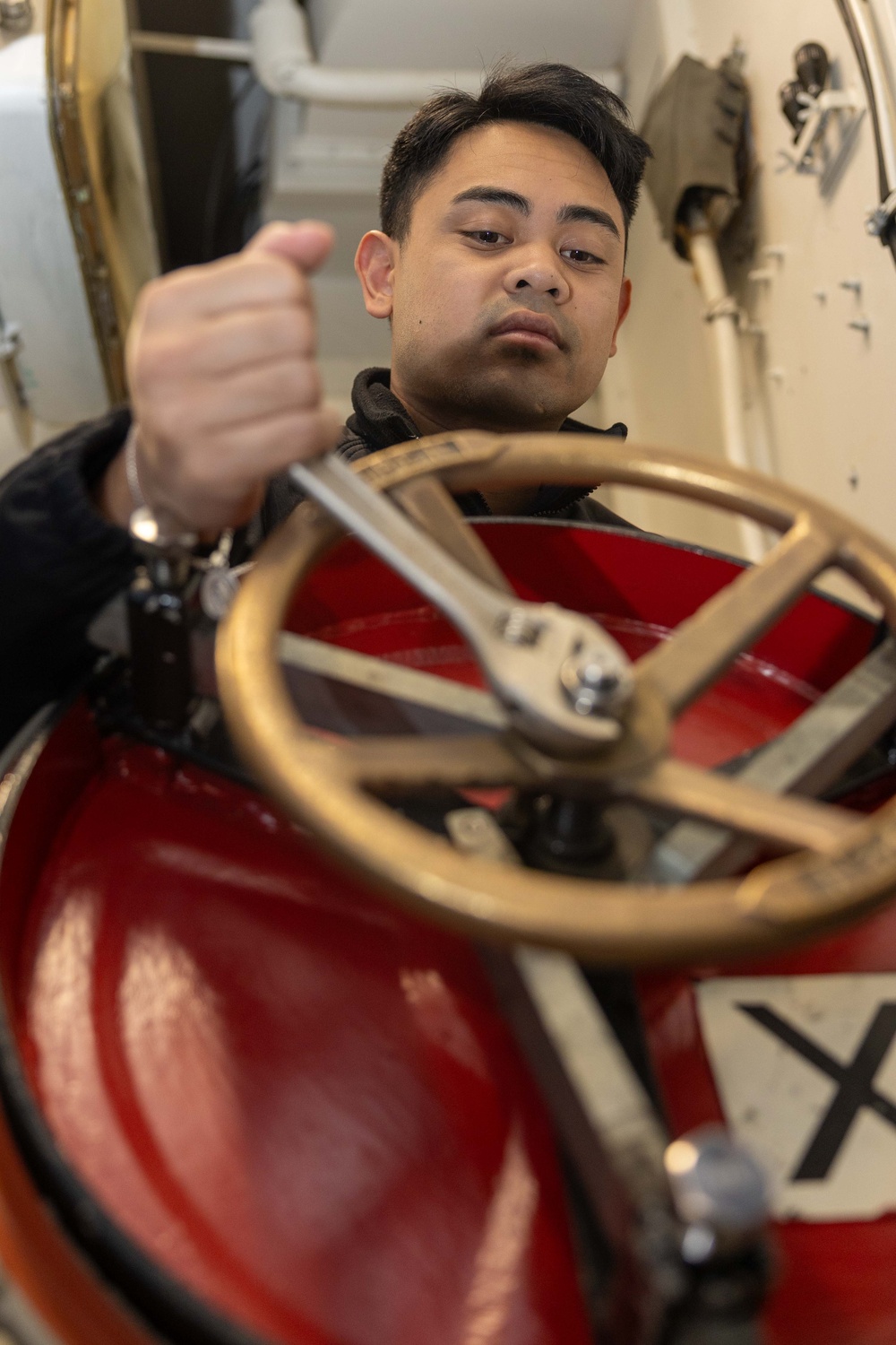 Daily Operations Aboard USS George H.W. Bush (CVN 77)