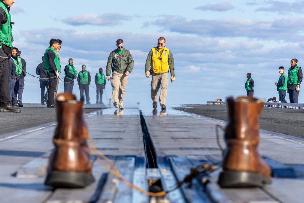 Daily Operations Aboard USS George H.W. Bush (CVN 77)