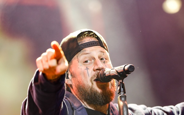 Jelly Roll Performs at NAVSTA Norfolk’s 2025 Operation MWR Concert