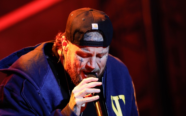 Jelly Roll Performs at NAVSTA Norfolk’s 2025 Operation MWR Concert