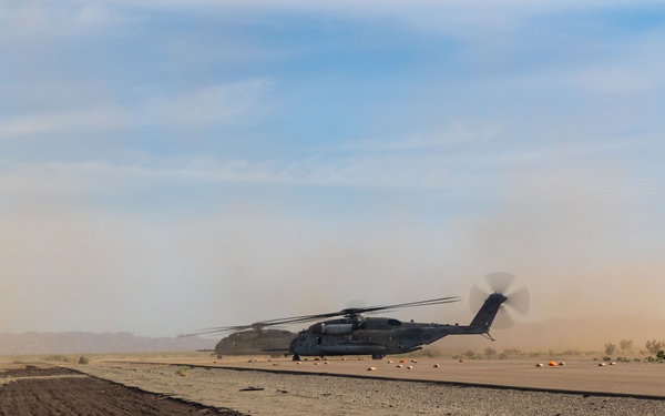 11th MEU Marines establish a FARP during RUT