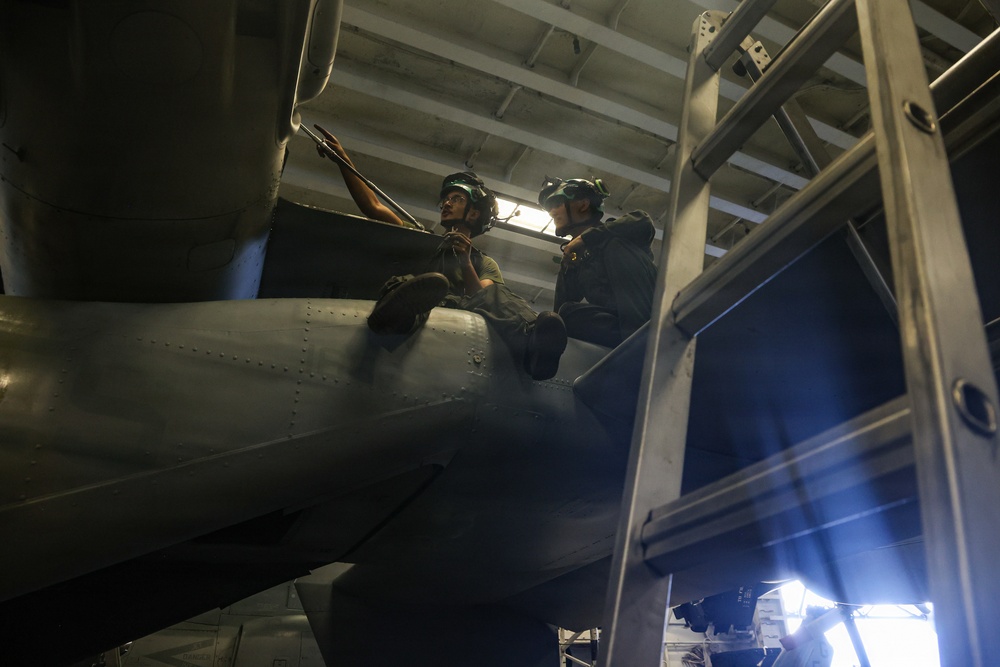 22nd MEU(SOC) | Maintenance during Deployment