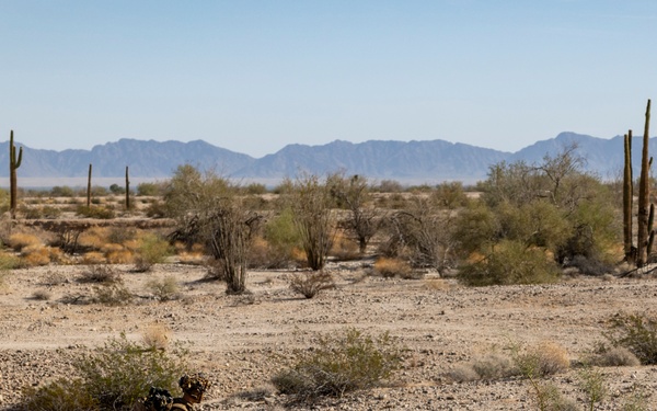 11th MEU Marines and Sailors conduct a raid during RUT