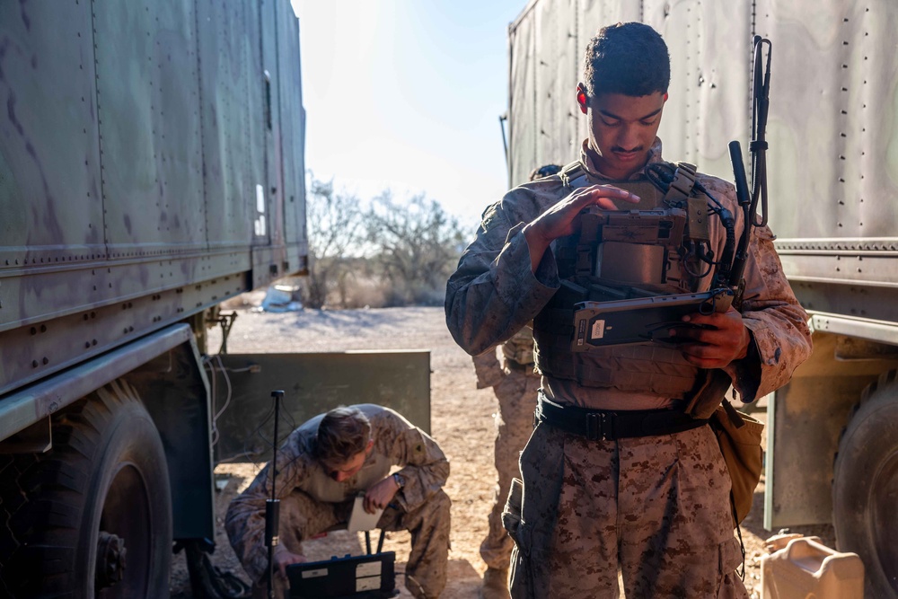 11th MEU Marines Establish a Sensing Expeditionary Advanced Base