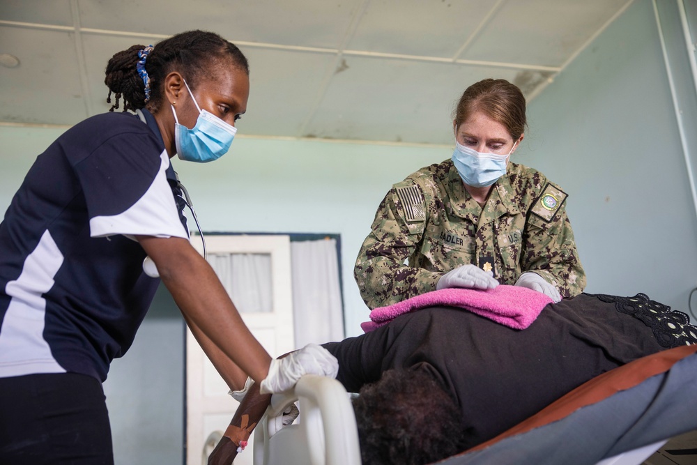 Pacific Partnership 2025 Provides Care and Support to Vanuatu Locals at Northern Provincial Hospital