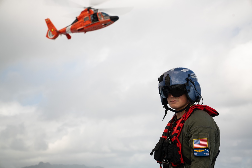 U.S. Coast Guard Air Station Barbers Point Conducts Cliff Side Training