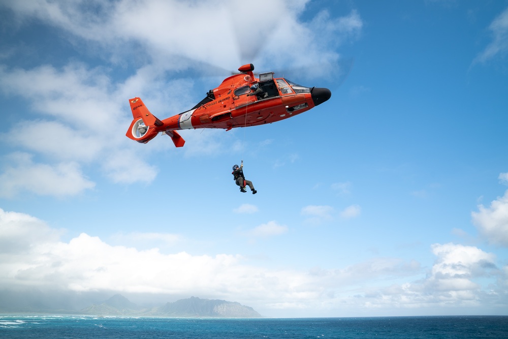 U.S. Coast Guard Air Station Barbers Point Conducts Cliff Side Training